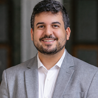 Dr. Lukas Luna