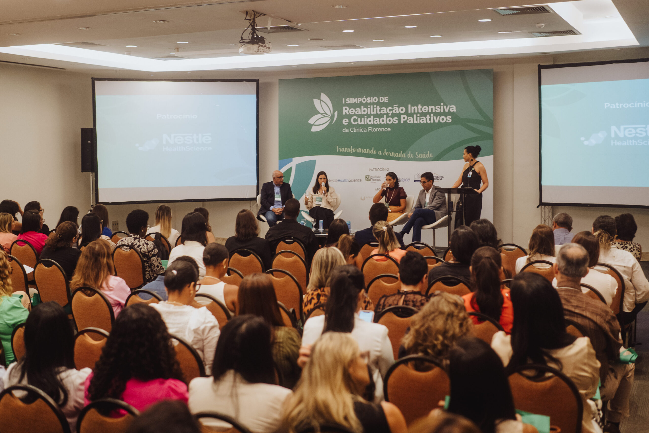 Clínica Florence Recife debate reabilitação intensiva